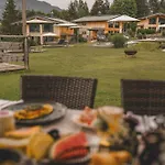 Farmhotel & Grosslehen Hotel