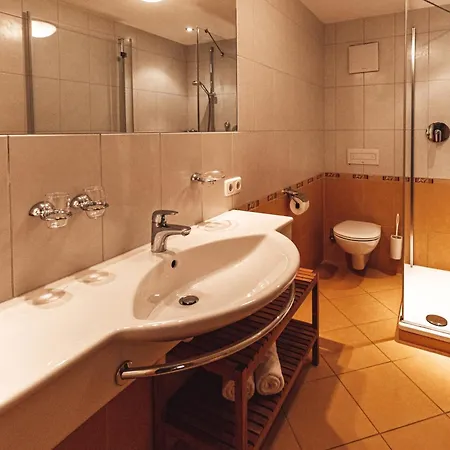 Farmhotel & Grosslehen Hotel Fieberbrunn
