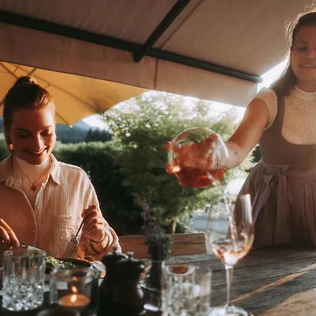 Farmhotel & Grosslehen 4*