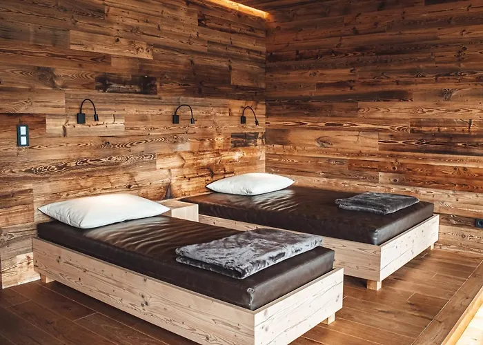 Farmhotel & Grosslehen 4* فيبربرن