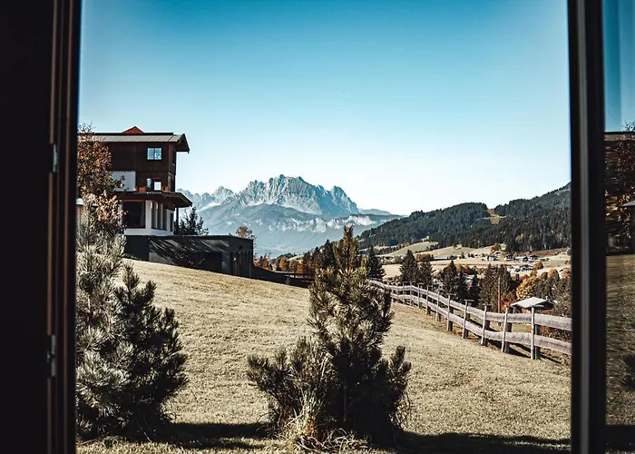 Farmhotel & Grosslehen 4* فيبربرن