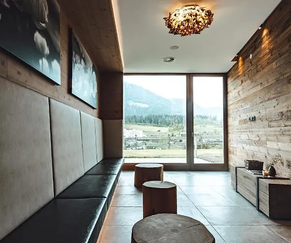 Farmhotel & Grosslehen فندق