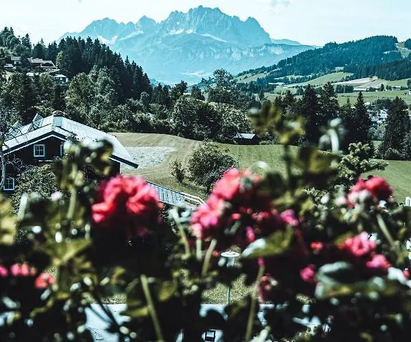 فندق Farmhotel & Grosslehen