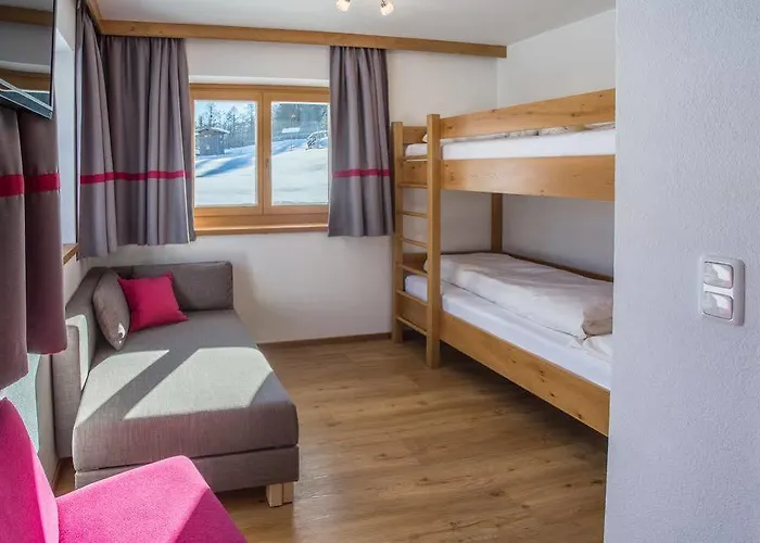 Farmhotel & Grosslehen فندق فيبربرن