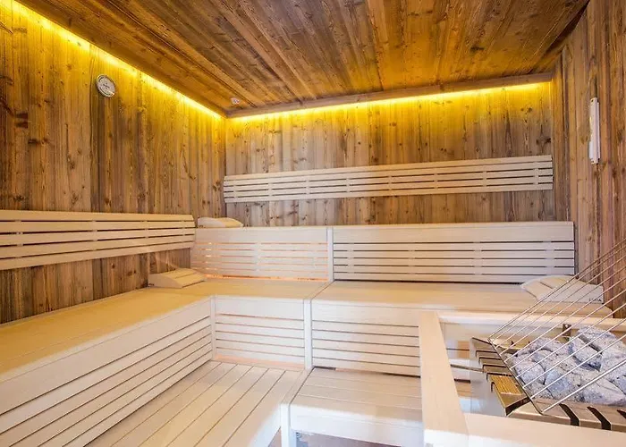 فندق Farmhotel & Grosslehen 4*