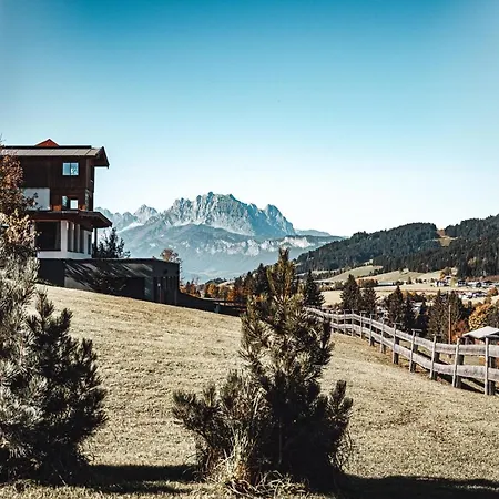 Farmhotel & Grosslehen 4* فيبربرن